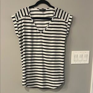 Express Women's Black and White Striped Blouse